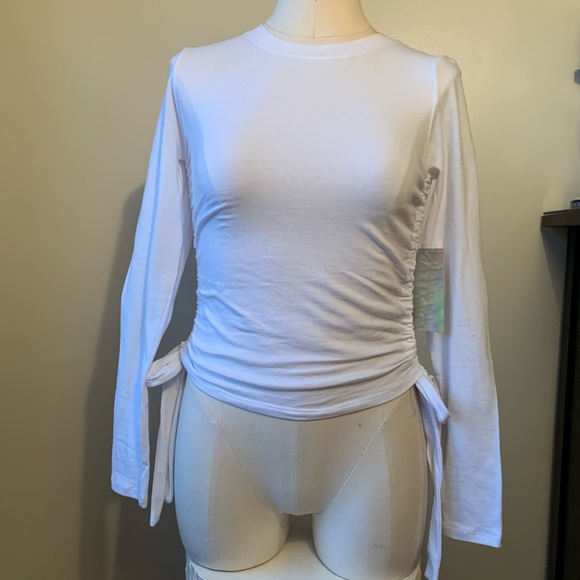 Tresics Luxe Ruched T with Side Ties - Picture 2 of 6